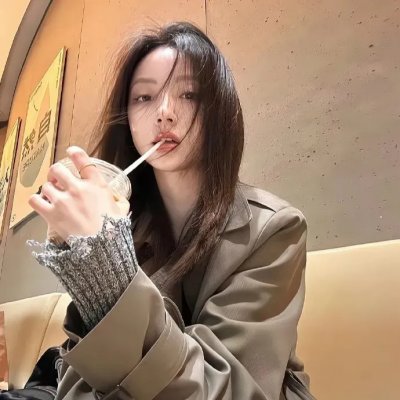 胖女孩封面